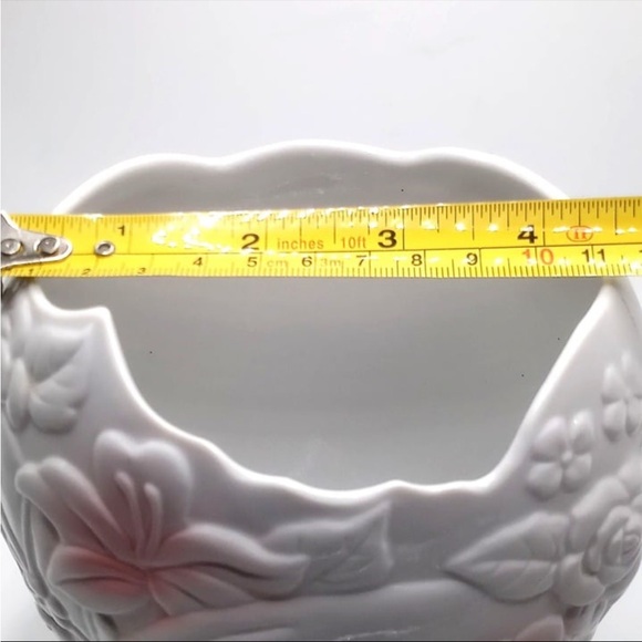 VTG Mothers & Baby Hands 3D Vase Planter Pink/White Floral 5" Taiwan FTD - Picture 17 of 17